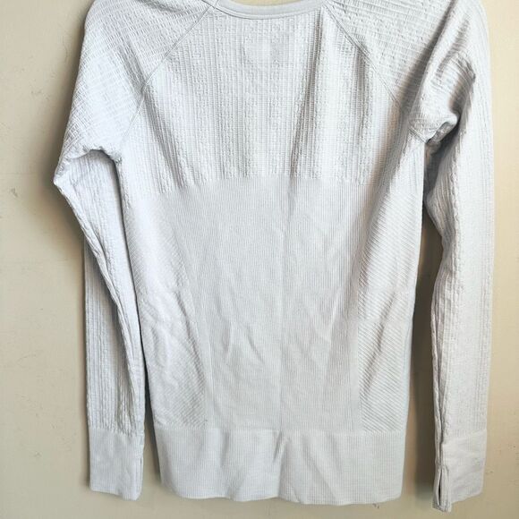 Athleta Women’s Powerdown Primaloft Pullover Top M - Picture 5 of 6